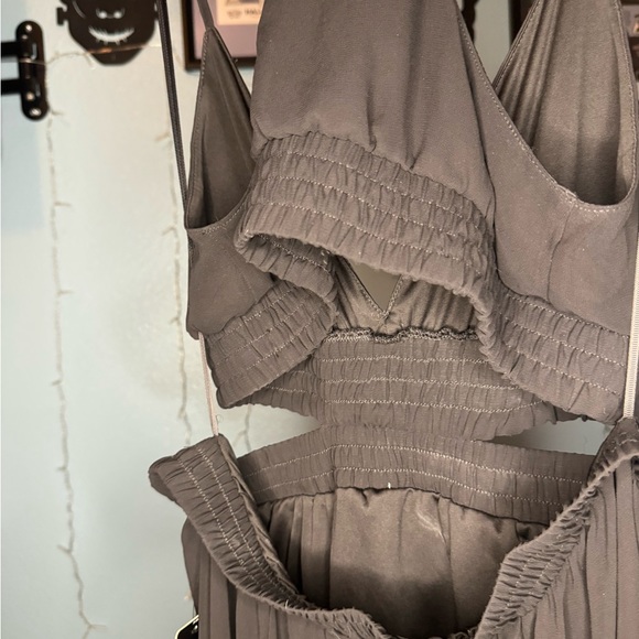 NWT Express Cut Out Dress - Picture 4 of 6